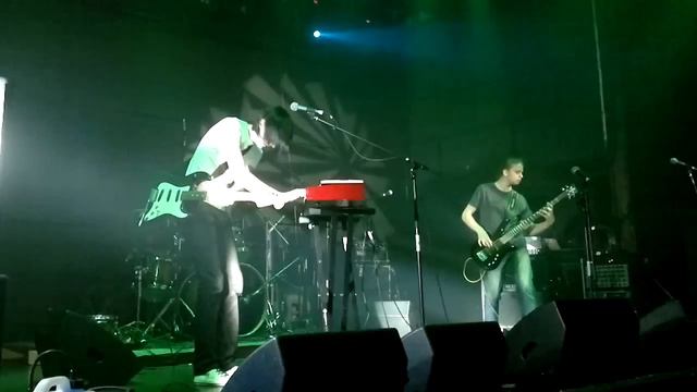 НАС НЕТ - First day + Addicted смотреть онлайн