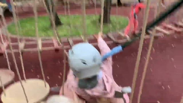Верёвочный парк в Царицыно - видеообзор смотреть онлайн