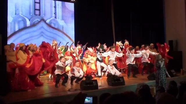 танец "Разыграю хоровод" смотреть онлайн