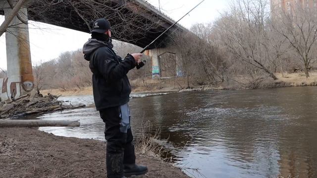 Everything Goes Wrong When You’re Catching! Milwaukee River Brown Trout смотреть онлайн