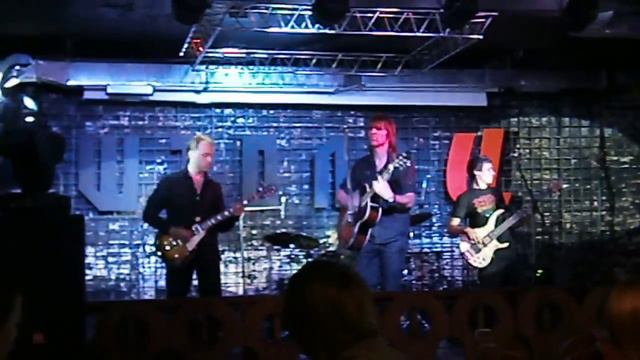 Песня без слов (КИНО)