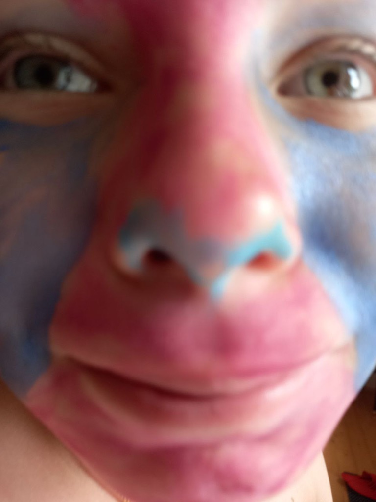 Играем в бадминтон с мамой смотреть онлайн