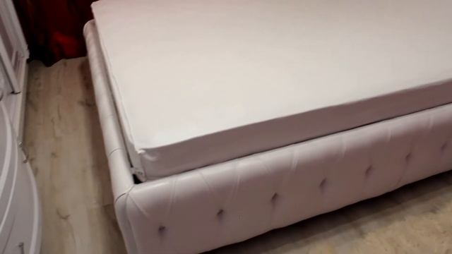 Каретная стяжка кровати смотреть онлайн