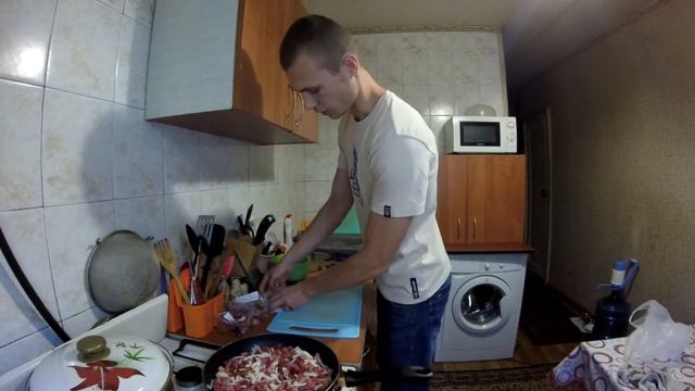 КухнЯ - Как быстро и недорого приготовить вкусную солянку смотреть онлайн