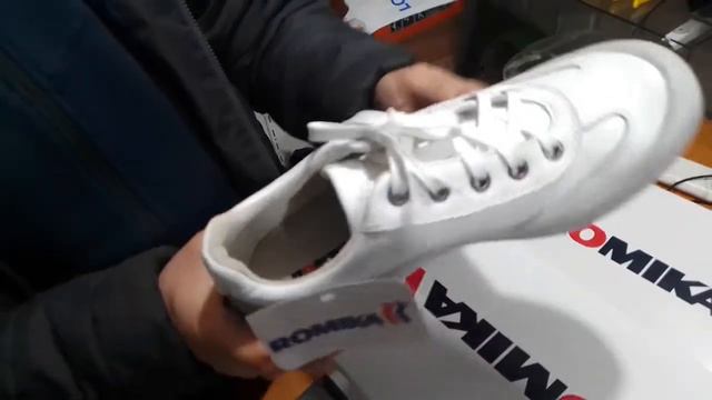 Тигина: Мужские кроссовки ROMIKA модель 41R100000 смотреть онлайн
