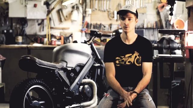 La HONDA NTV 650 Custom de Joey (Five Motorcycle) - Interview #2 смотреть онлайн