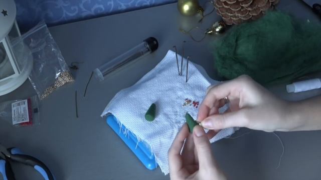 DIY. Серьги "Елочки". Мастер-класс по валянию. Casssie Casss смотреть онлайн