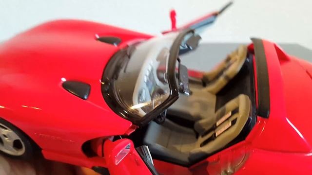 Обзор Dodge Viper / Scale Car Dodge Viper 1:18 Bburago [ Proautomodel ]