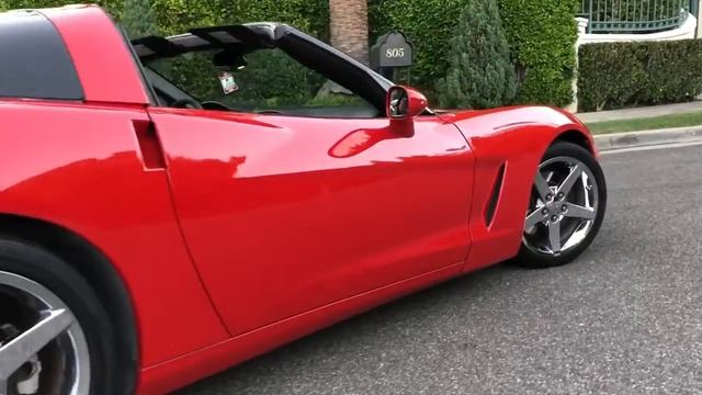2006 Chevrolet Corvette смотреть онлайн