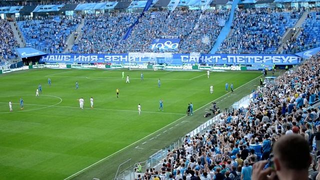 Прощальные секунды Доменико Кришито на поле в форме "Зенита" смотреть онлайн