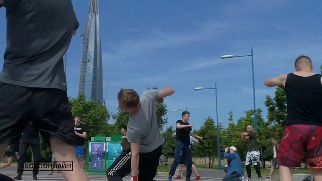 Открытая тренировка в парке 300-летия. Онлайн-школа бокса, #БОКСОНЛАЙН смотреть онлайн