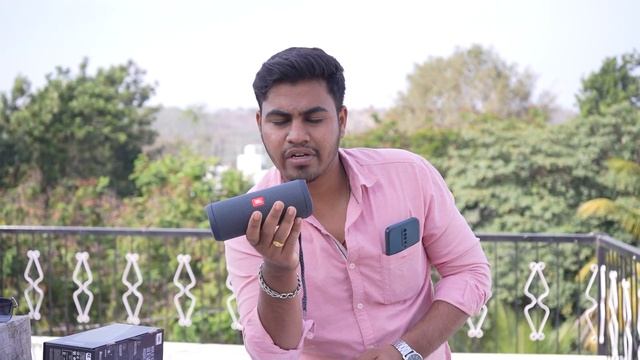 JBL Flip Essential 2 ? UNBOXING & REVIEW | Sound & Bass Test ?| Water Proof Test | Under 7k смотреть онлайн