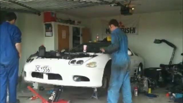 (Part 2) Gazzas newer engine back into his GTO / 3000gt смотреть онлайн