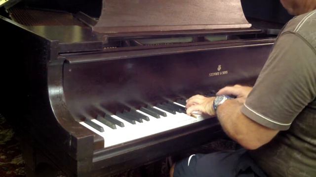 Steinway & Sons model S baby grand piano смотреть онлайн