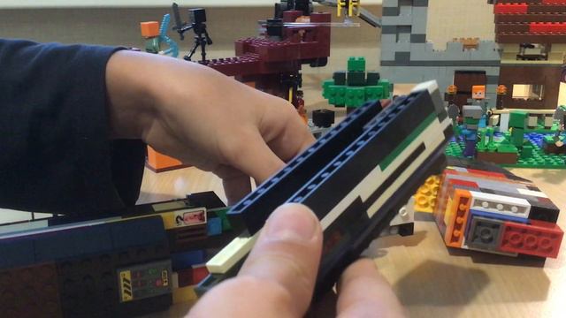 Пистолет из Lego смотреть онлайн