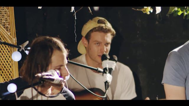 Camden Manor, "Suite: Judy Blue Eyes", Cover смотреть онлайн