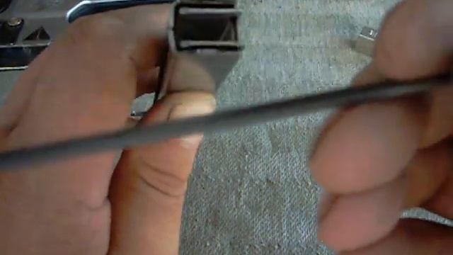 Ремонт степлера своими руками. Бьёт по две скобы... смотреть онлайн