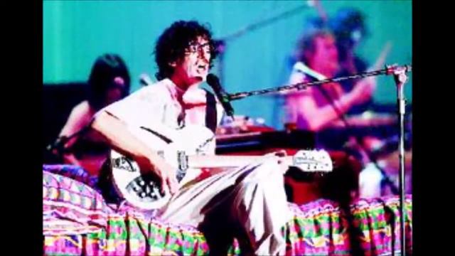 Sui Generis - Parque Sarmiento (13/01/2001) смотреть онлайн