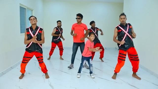 ಕಟ್ಟಹೊಡಿಯೋ ಡ್ರೈವರಗ ದಟ್ಟ ಹುಡಿಗ್ಯಾರ|kattahodiyo drivarag datt hudigyar|prabhu aralimatti janapad song смотреть онлайн