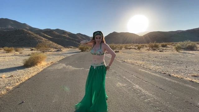 Shakira Belly Dance Ojos Asi (Eyes Like Yours) | Shamiram Bellydancer смотреть онлайн