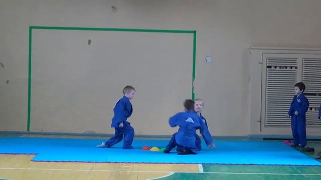 22.02.207 г. г. Севастополь. Школа № 14. Cпортивный праздник - 10. SPORTY KIDS смотреть онлайн