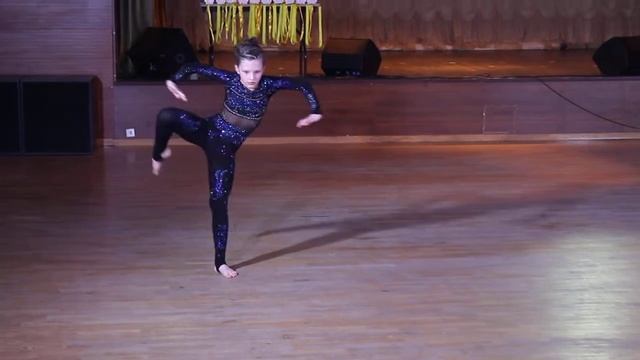 Соло: Жолобицкая Варя. Анаконда смотреть онлайн