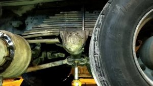 Замена рессоры. Про балансиры shacman.