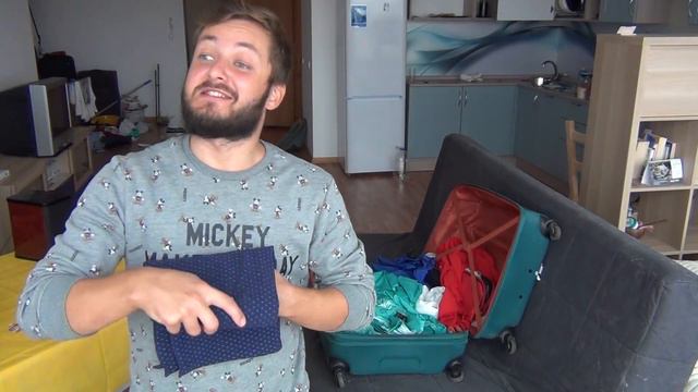 КУЛЬТУРНЫЙ ЧЕЛОВЕК В БАРСЕЛОНЕ смотреть онлайн