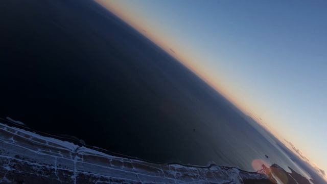 Камчатский закат на берегу Тихого Океана смотреть онлайн