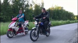 Test Riding Suzuki AX100 Electric Motorcycles with DA90S by Matvey Plotnikov