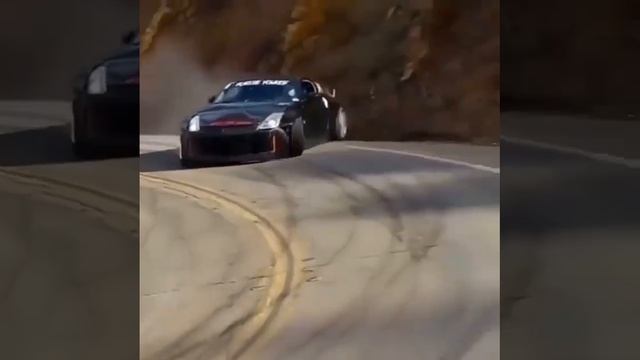 Nissan 350Z смотреть онлайн