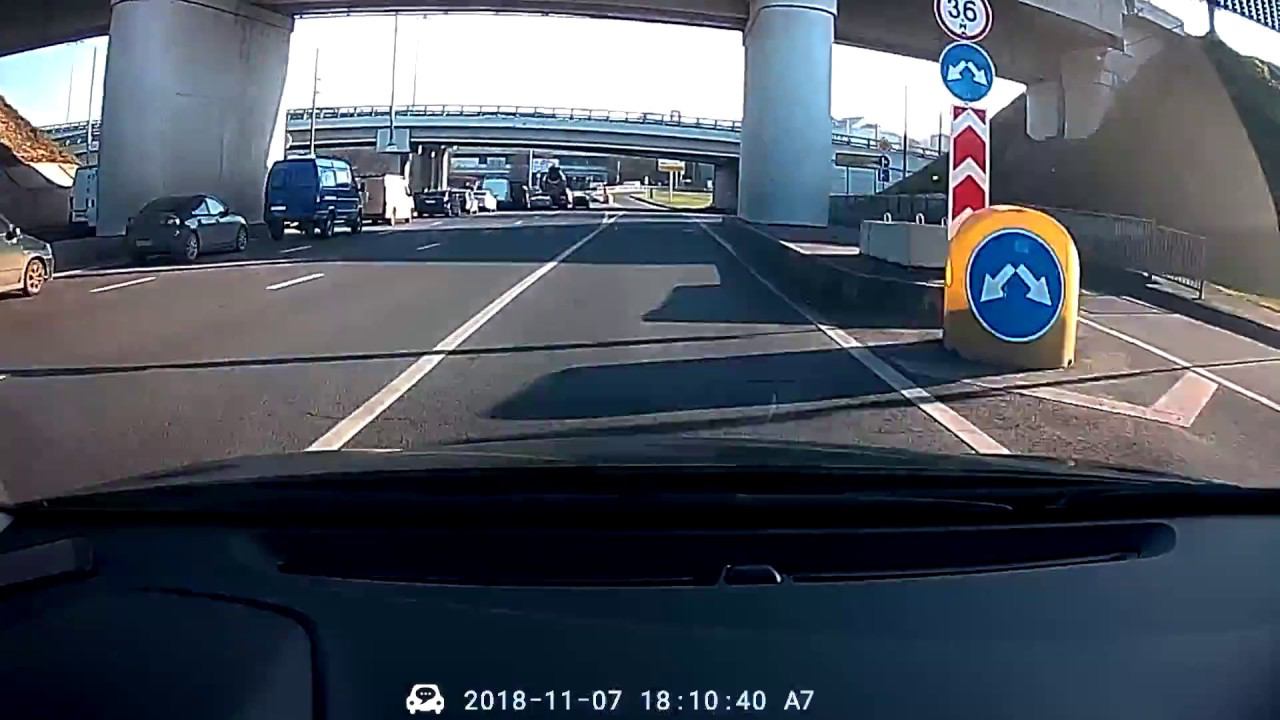 Пример записи двухканального видеорегистратора в зеркале заднего вида AVS0399DVR смотреть онлайн