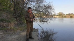Поиск точки ловли на фидер. Небольшая река