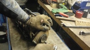 Лада Приора. Замена передних стоек. Разборка. Прокачка