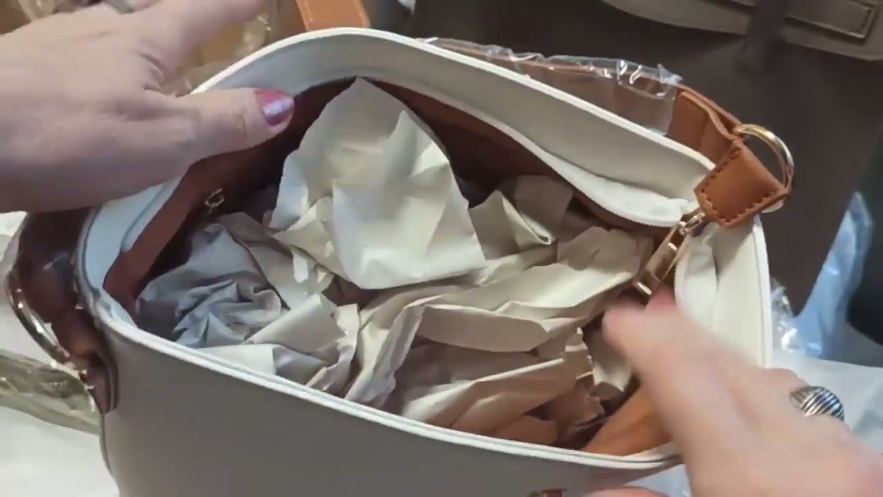 Сумки #Фаберлик. Новинки. смотреть онлайн