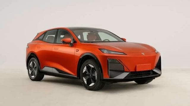 เทียบ DEEPAL S07 รุ่น LONG RANGE กับ รุ่น STD. | 2024 EV เดือด! смотреть онлайн