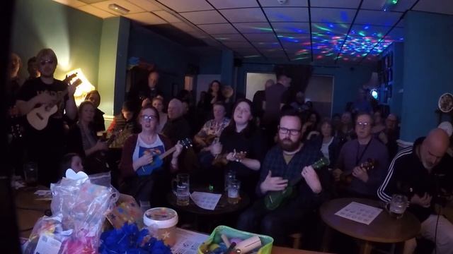 Groovy Kind of Love - Big Madchester and Beyond Ukulele Singalong (21st February 2020) смотреть онлайн