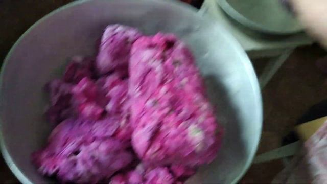 Лепестки розы Крымской эфиромасличной (чайная) из морозильной камеры . смотреть онлайн