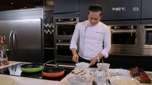 Chef's Table - Mushroom Poppers With Mix Cheese смотреть онлайн