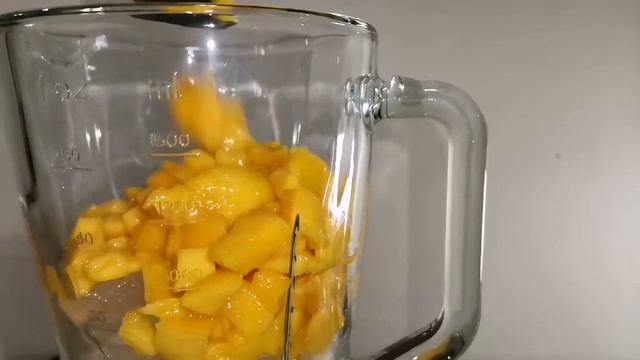 How to Make Mango Shake | Filipino Style | Summer Drink Series | Rosette Diaries смотреть онлайн