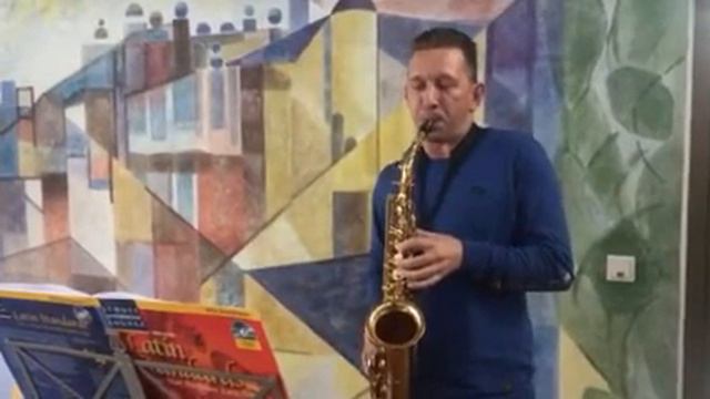 Besame mucho Saxophone von Ullini смотреть онлайн
