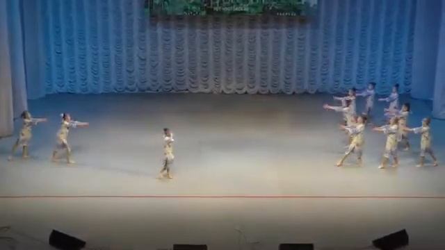 Ансамбль пластики и танца "Лимузин" - В ладоши громко хлопну я (г. Самара) смотреть онлайн