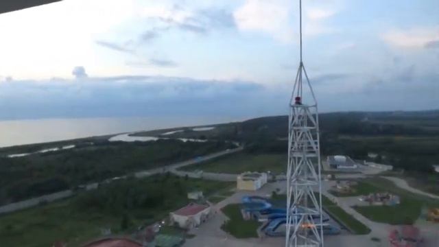 Вид с чертова колеса в луна парке в Кобулети. смотреть онлайн