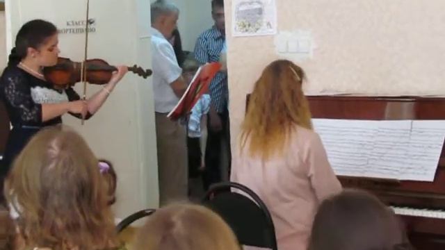 К. Гардель "Запах женщины". Пианино и скрипка. смотреть онлайн