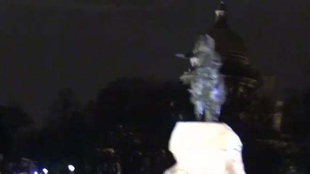 Новогоднее украшения Питера смотреть онлайн