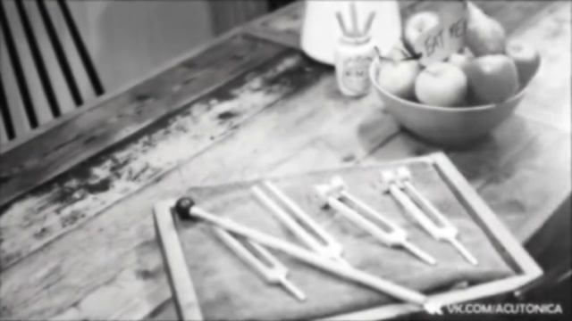 Акутоника - звуковая терапия камертонами по акупунктурным точкам смотреть онлайн
