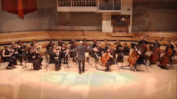 Antonín Dvořák Serenade For Strings in E major Op.22, complete - RNCM String Ensemble