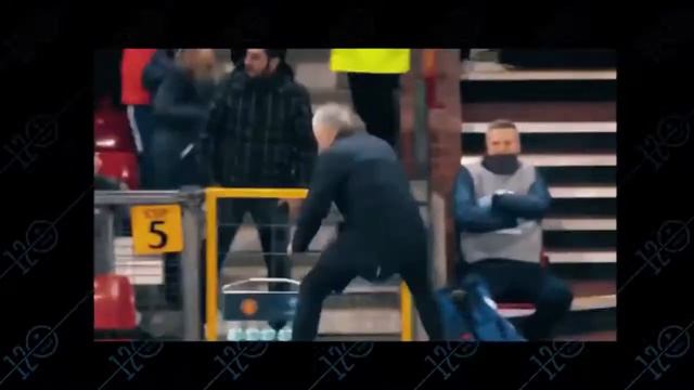 ТРЕНЕР ПСИХАНУЛ И УДАРИЛ СУДЬЮ Красные карточки футбольным тренерам @SPORT 24 смотреть онлайн