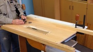 Как ровно отрезать ДСП или фанеру без ровного края? Советы из прошлого.