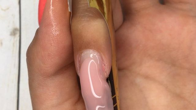 СЛОМАЛА НОГОТЬ / Что делать когда сломался ноготь? смотреть онлайн